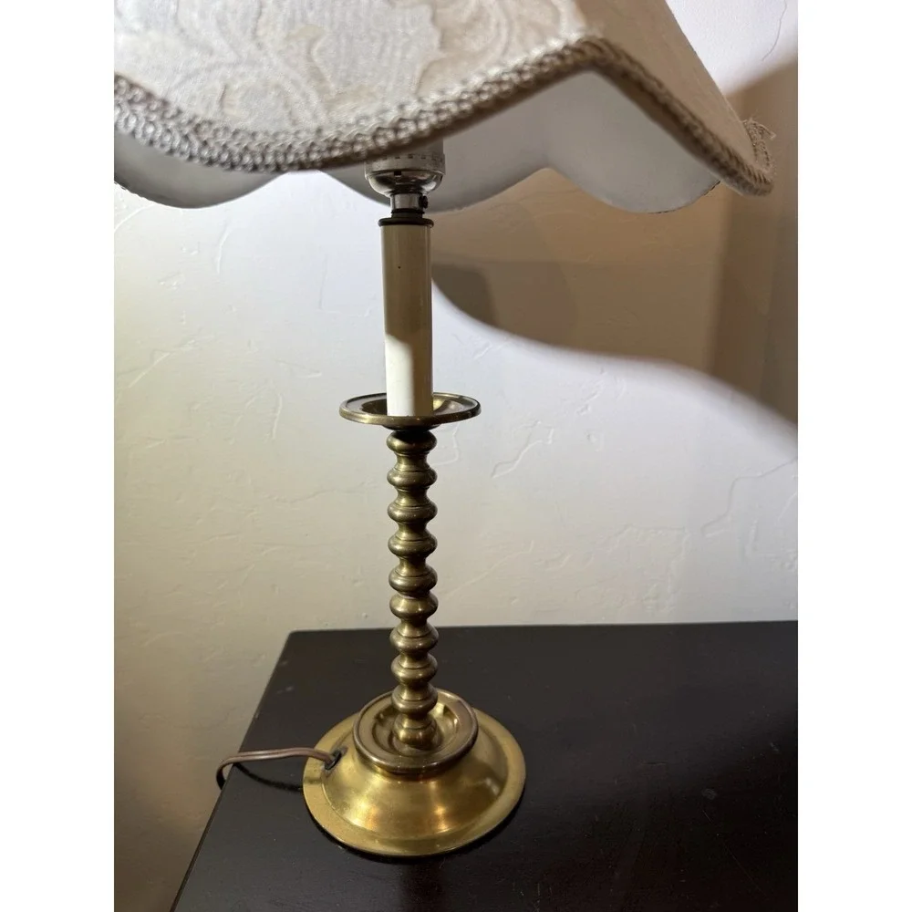 Vintage Brass Table Lamp Barley Twist Column‎ ~13